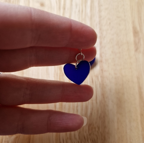 Brand new 925 silver Blue heart earrings - Picture 4 of 4